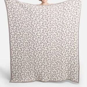 Brand New ComfyLuxe Cozy Blanket